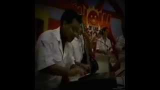 Marvin Santiago Vasos en Colores