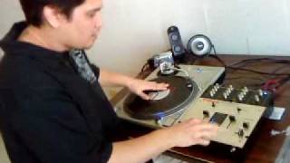 DJ Coloss & DJ Packo Funky Skratching '09