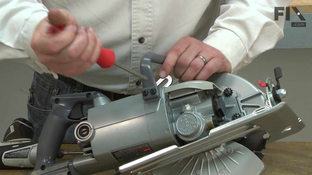 Replacing the Auxiliary Handle