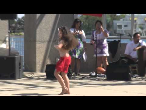 Nohea of Kawailehua Hula Ohana's Solo