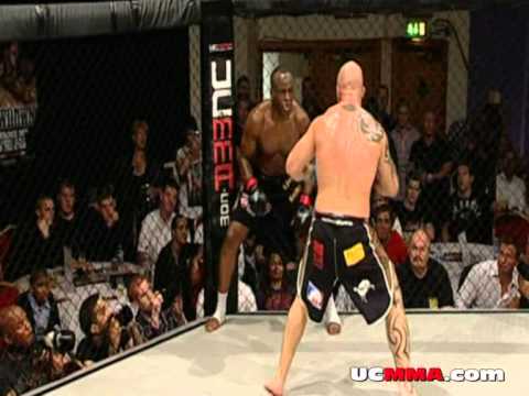 Cage Rage UK - UCMMA - Knockout of the week (ep 5)