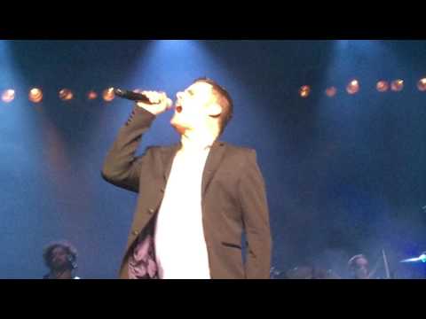 Ave Maria + Bohemian Rhapsody - Marc Martel with the Ultimate Queen Celebration