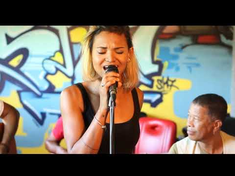 Ampy izay - Reggae Version - Sissi / Mimita / Gerd / Nyantso