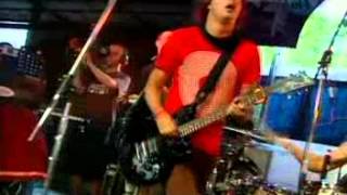 Kisschasy - This Bed (Channel V Music Bus 2005)