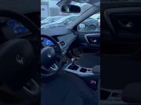 фото renault laguna iii 0