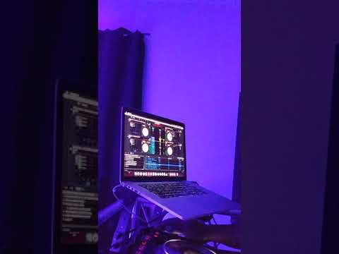 Old school vs New School Mashup 😜