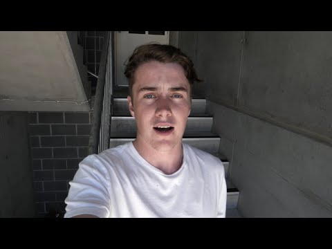 Oliver Lowe // AFTRS MY STORY