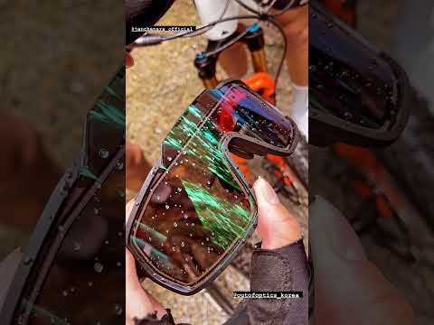 세상에서 가장빠른 변색고글 0.09초 (아웃오브 보트2)