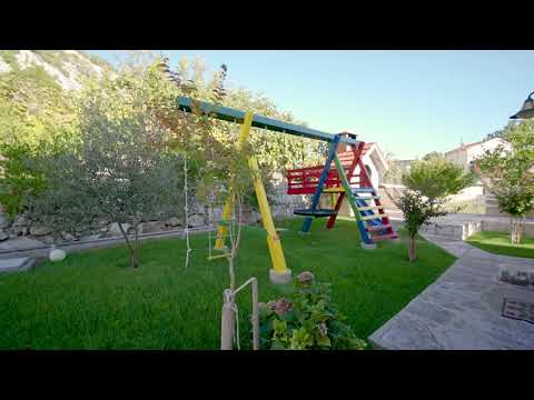 Villa Runje   Stone beauty near Split