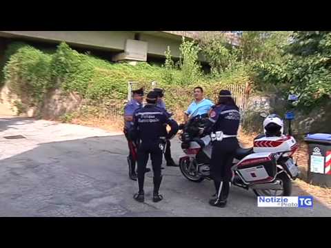 2017-07-21 PRATO - ROGO IN DEPOSITO AUTO, PAURA PER I RESIDENTI