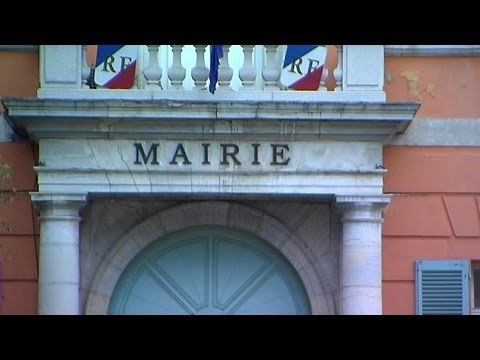 A Fréjus, la candidate socialiste Elsa Di Méo jette l'éponge face au FN et à la droite - 26/03