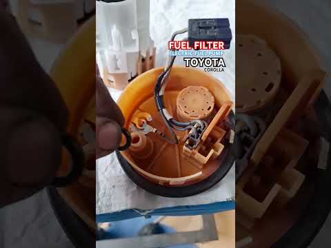 TOYOTA COROLLA 2004 FUEL PUMP AND FILTER #toyota #mechanic #workshop #bosch #wega #car #cars