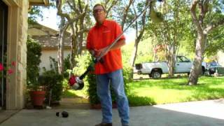Lawn & Gardening Tips : How to Use a Gas Weed Eater