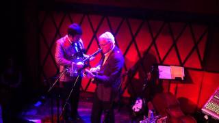 Noam Pikelny and Steve Martin play "Cluck Old Hen" Live