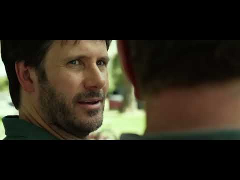 Dark Skies 2013 official trailer still featuring the Barrett family and ominous night sky