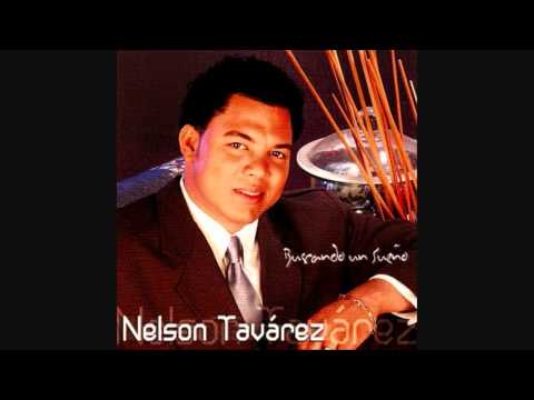 Video Abrázame Muy Fuerte Amor de Nelson Tavárez