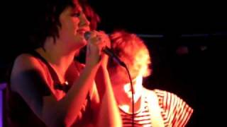 We Do Kung Fu - Volume (live at The Marrs Bar, Worcester - 26th February 09)