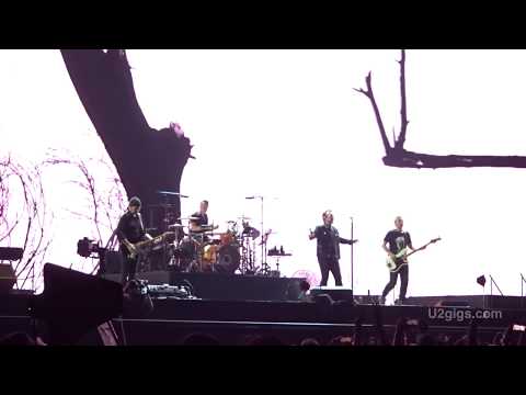 U2 Mumbai I Still Haven't Found What I'm Looking For 2019-12-15 - U2gigs.com