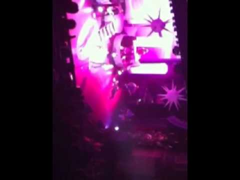 Just A Girl - Miranda Cosgrove & Gia Farrell LIVE in NYC, Beacon Theatre