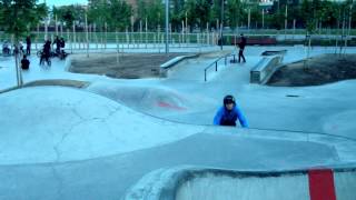 preview picture of video 'Javi García - Skatepark Arganzuela (17/05/2013)'