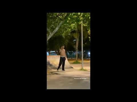 L7NNON MANDANDO MANOBRAS DE SKATE