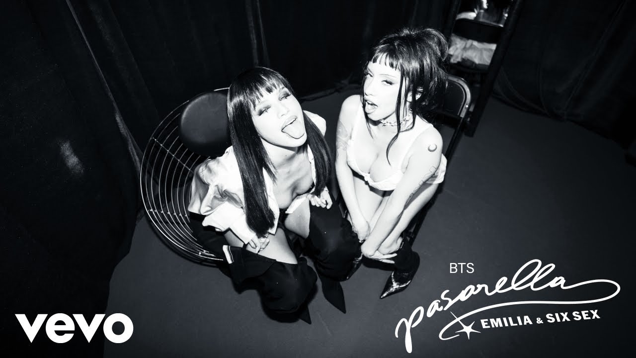 Emilia, Six Sex - pasarella 👠 (Behind the Scenes)