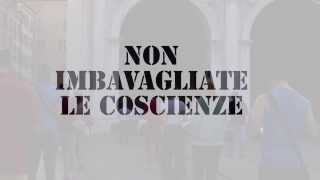 preview picture of video 'Sentinelle in Piedi Brescia - Veglia del 05/08/2013 Piazza Loggia'