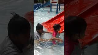 preview picture of video 'Alesha di kampung sumber alam resort garut'