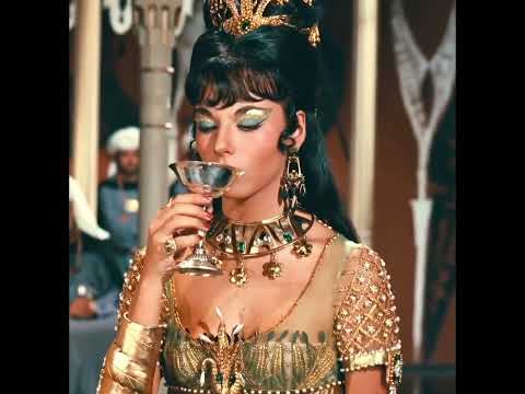 The Only Princess Who Saw Through the King’s Test 👑😨