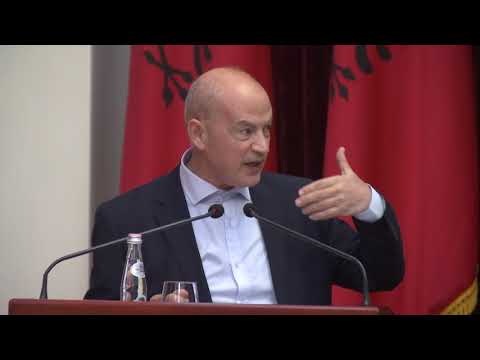 Skënder Sherifi kronikë dekorimi nga Presidenti