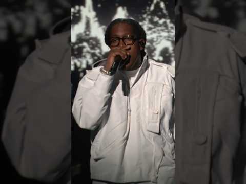 #DonToliver performs a medley of “E85” and “Long Way To Calabasas”! #FallonTonight