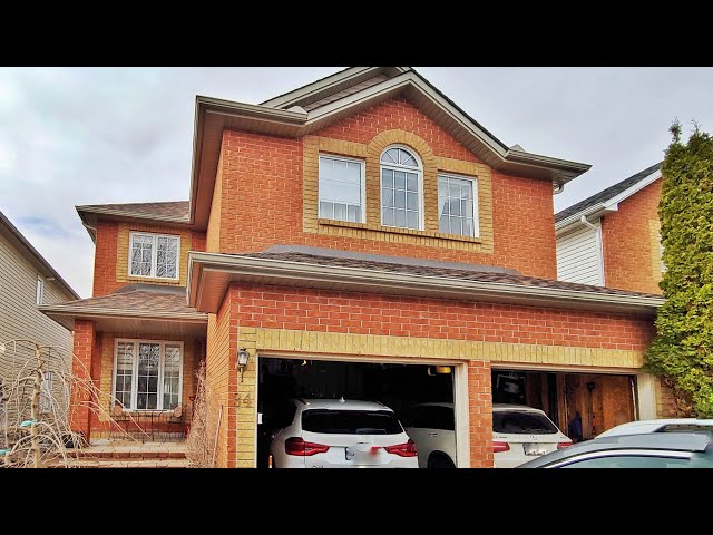 4 Bedroom + 2/House/Yard/For Rent/Ottawa in Long Term Rentals in Ottawa