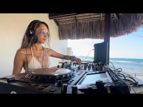 Sunset with Nihanna #02 [Organic House, Afro House] Praia da Pipa, RN - BRAZIL