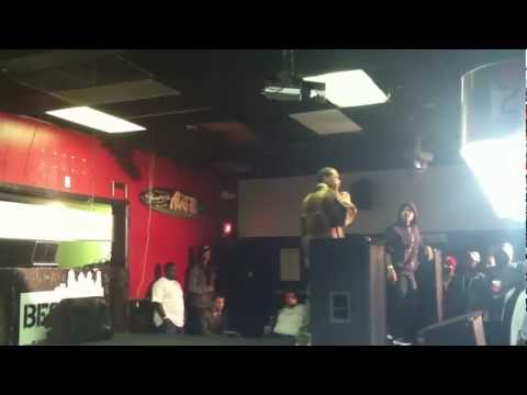 Goldie Haff™ VS Newz - RAP BATTLE @ TACONY BILLIARDS