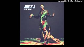 02 - Smoke Rollin' ft Pimp C - Juicy J [Stay Trippy]