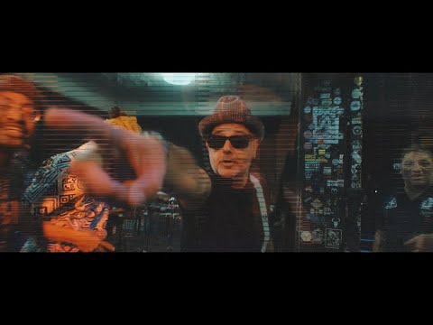 Systema Solar & Los Auténticos Decadentes - FIESTA (Vídeo oficial)