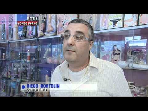 Sesso incesto con giovane orologio on-line Utilizzare un preservativo per ultrasuoni per il sesso