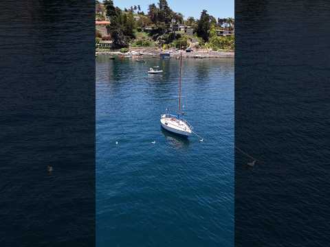 Caleta Zapallar, Valparaíso, Chile        #chile #Zapallar #valparaiso #beach #sailing #boat #playa