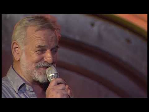 Kraljevi ulice  & TO HRT - Pod starim krovovima /koncert Kraljeva ulice & prijatelja/