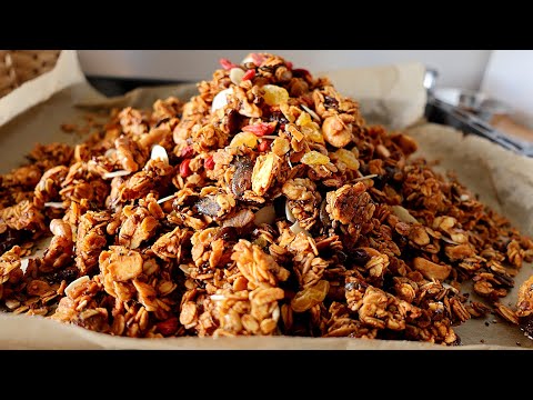 Homemade Granola Recipe | Easy, Crunchy & Healthy Breakfast Idea! | PabsKitchen
