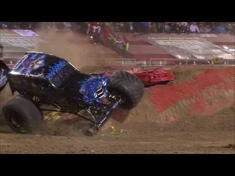 Monster Jam - Son-Uva Digger Freestyle from Las Vegas - March 23, 2013