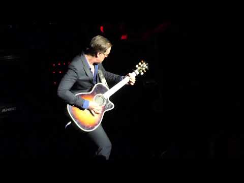 Joe Bonamassa  - Live Woke Up Dreaming Royal Albert Hall London, England 26.04.2019