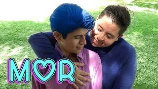 MOR / Ami Rodriguez Ft. Sofia Castro / Parodia Gay / 26Diez