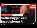 Ome Willem (Edwin Rutten) brengt een ode aan Willem Wilmink en Harry Bannink