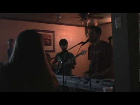 The Plebians - I Don't Care (Live At Torrie's Tavern)
