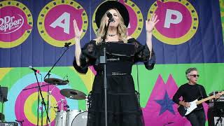 Rita Wilson "Throw Me  A Party" quick clip