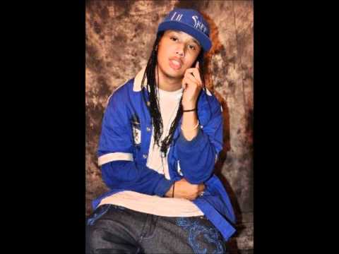 Yako $taxx(@Yako_Dinero) - Show Off Ft. Reezy Escobar(@K00LKiD_R33zY) FOLLOW US #POWAUP