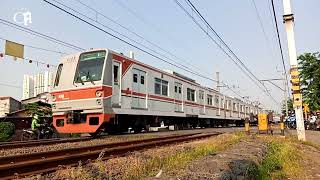 Download lagu Perlintasan Kereta Bojong Indah Rawa Buaya Jakarta Barat | Mencari Posisi yang bagus nih mp3