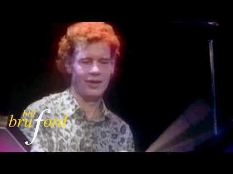 Bill Bruford's Earthworks - Emotional Shirt (Quattro Club, Tokyo, 2nd Dec, 1991)