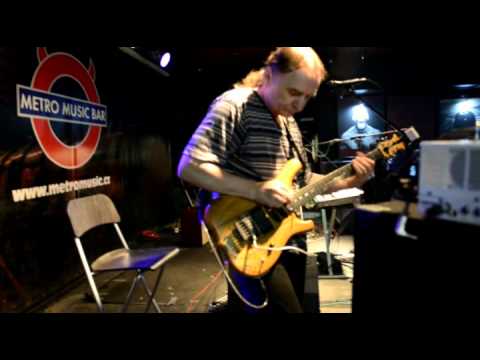 Miloš Makovský - Neopak - Miloš Makovský - mistr kytarových strun